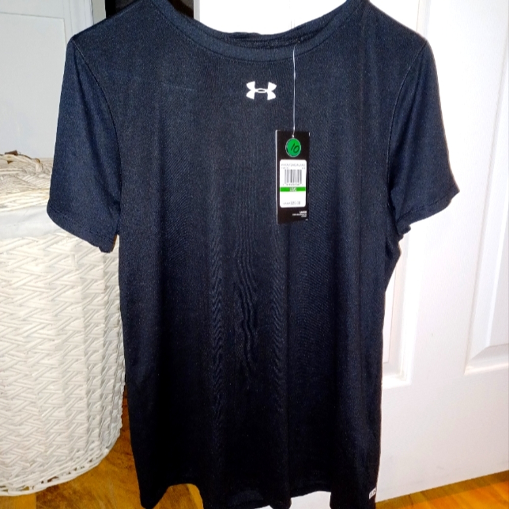 Under Armor Lightweight Tee